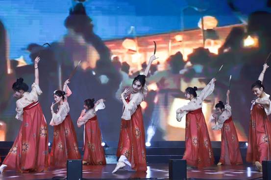 说明: 2文旅
